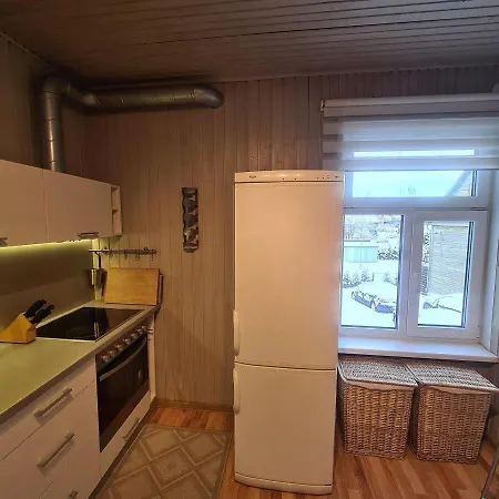 Quiet 10 Min Walk From Center. Apartment *